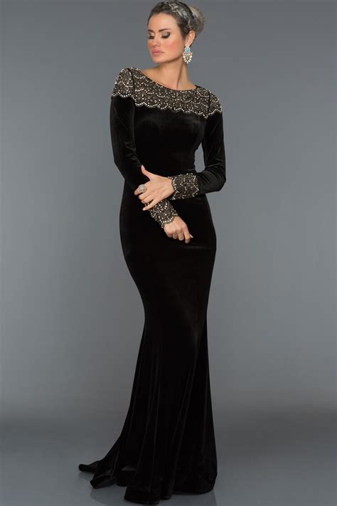 long black velvet dress