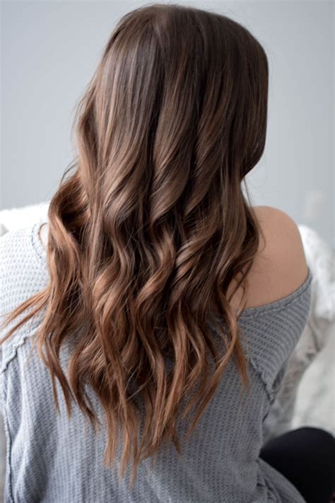 loose curls long hair