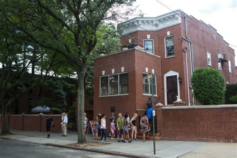 louis armstrong house new york