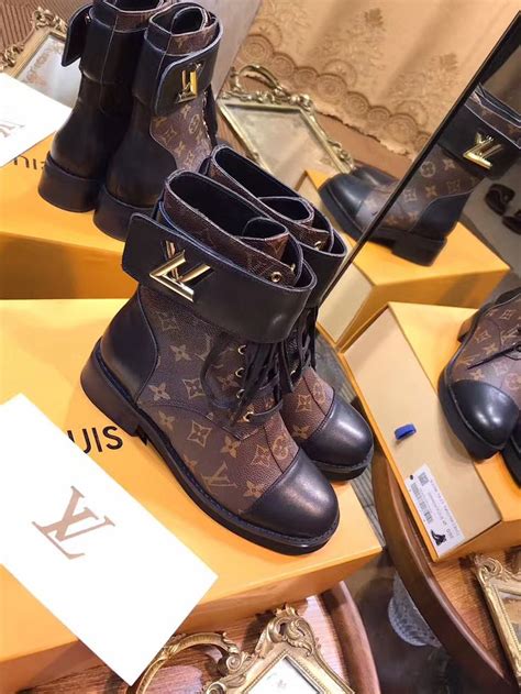 Louis Vuitton Boots Damen