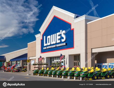 lowe's stock