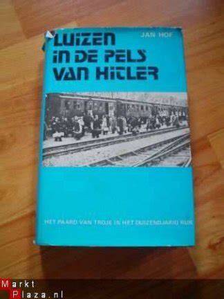 luizen in de de pels van hitler Kindle Editon