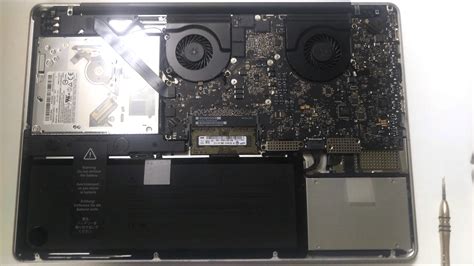 macbook pro 17 disassembly guide PDF
