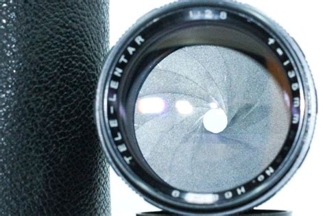 manual lens on digital camera Reader