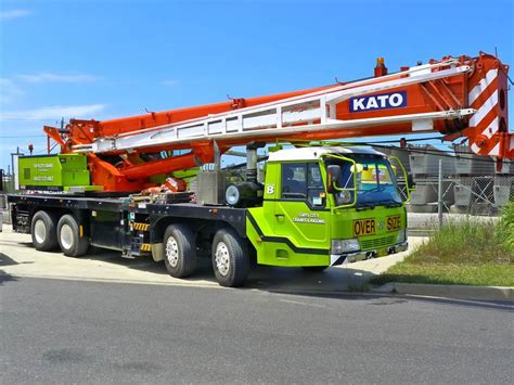 manual truck crane kato PDF