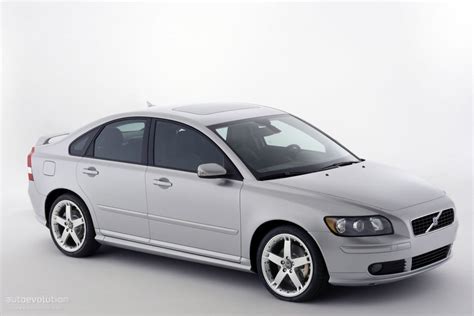 manual volvo s40 2005 Kindle Editon