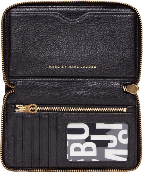 marc jacobs wallets