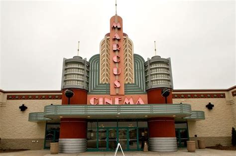 marcus bay park cinema ashwaubenon