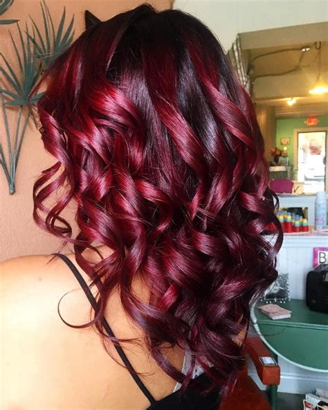 maroon colour hair dye