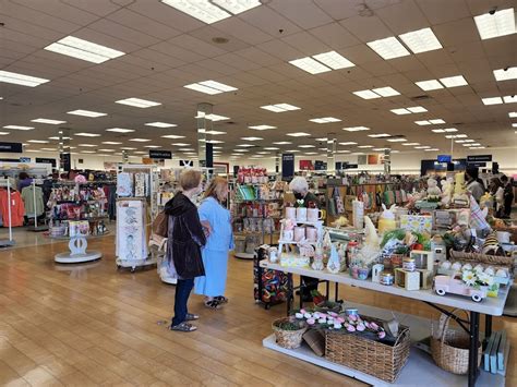 marshalls monterey ca