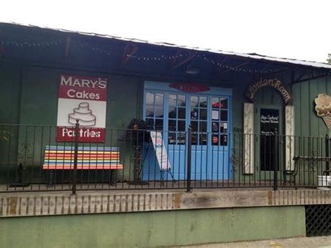 marys cakes northport