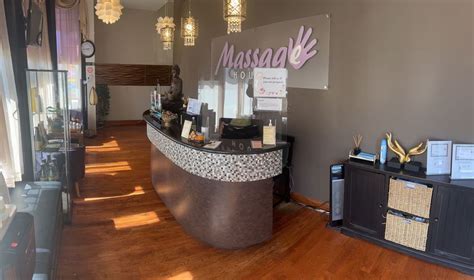 massage house on clybourn