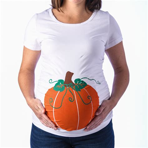 maternity shirt with pumpkin