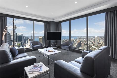 meriton suites world tower sydney