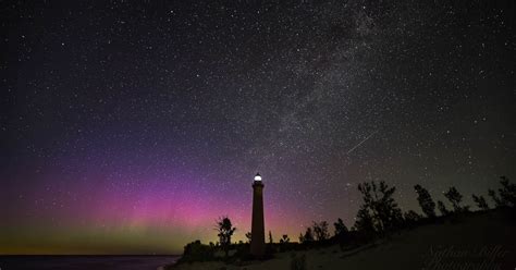 michigan northern lights tonight