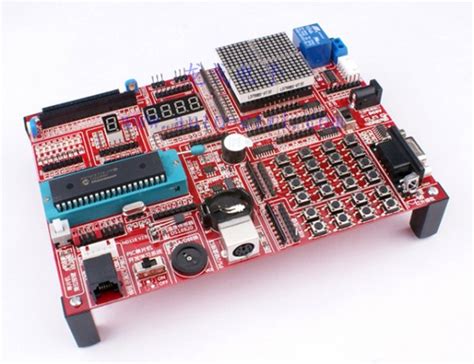 microcontroller development board with programmer Reader