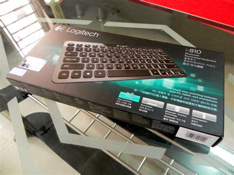 microsoft wedge keyboard vs logitech k810 Reader