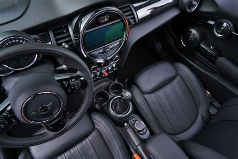 mini cooper s automatic vs manual PDF