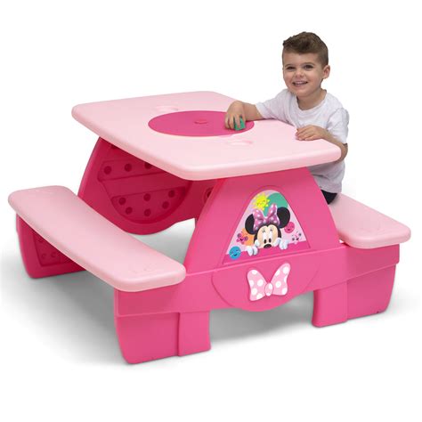 minnie mouse picnic table