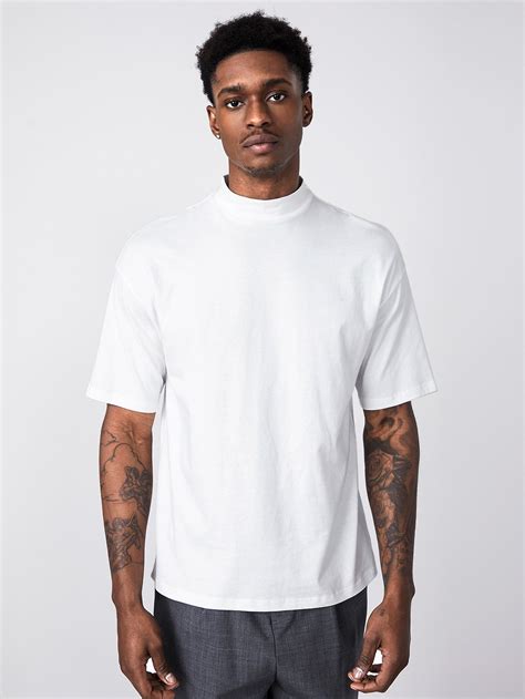 mock neck t-shirt mens