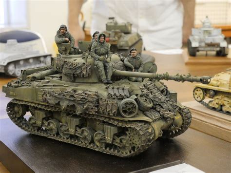 modeling tanks and military vehicles Epub