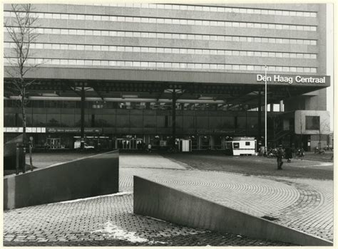monumenten in het hart van den haag vom reeks 1987 nr 1 Kindle Editon