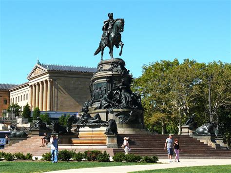 monuments and memorials of philadelphia Kindle Editon