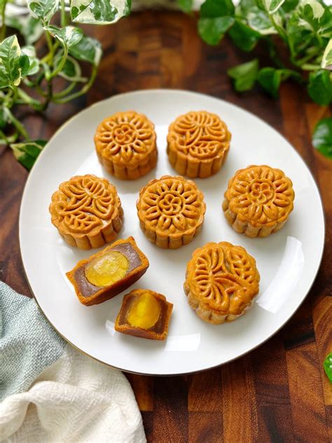 mooncakes