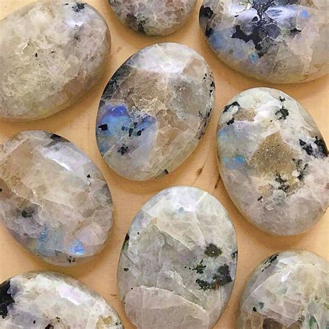 moonstone palm stone