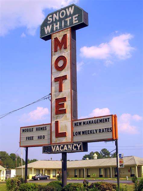 motels in richmond va