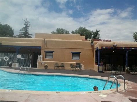 motels in taos nm