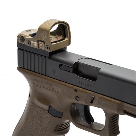 mounting a light on a glock 40