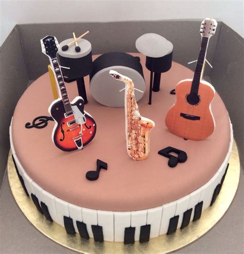 music cake