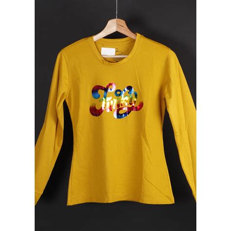 mustard colour t shirt