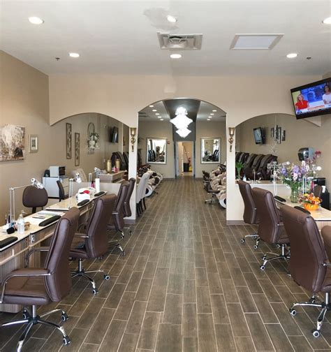 nail salon carmel indiana