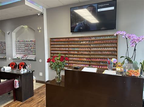 nail salons strongsville ohio