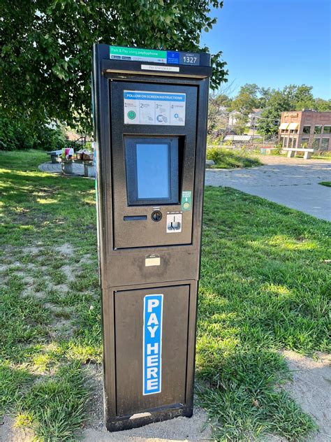 nashua public library parking