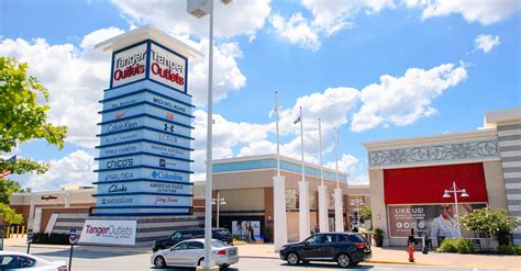 national harbor tanger outlets