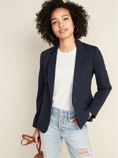 navy blazers