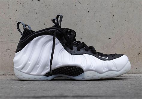 nike air foamposite one