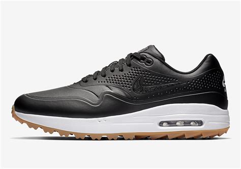 nike air max golf shoe