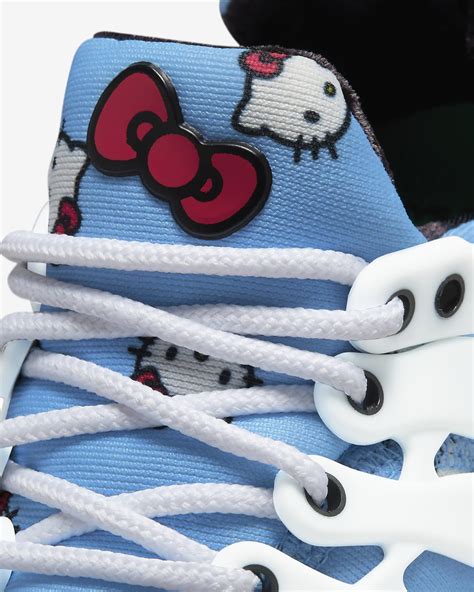 nike hello kitty shoes