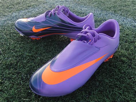 nike mercurial mercurial