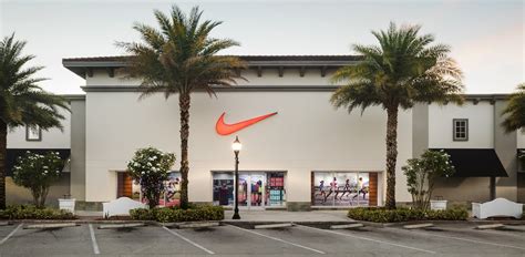 nike outlet miami