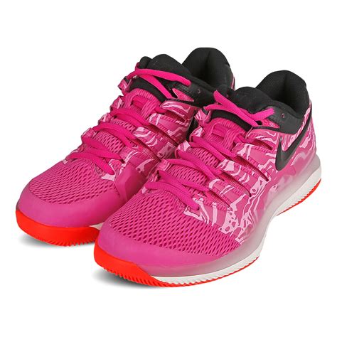 nike pink women's sneakers