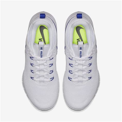 nike womens volleyball shoe