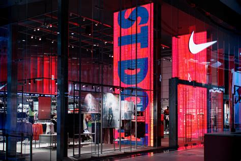 niketown job