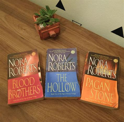 nora roberts trilogia PDF