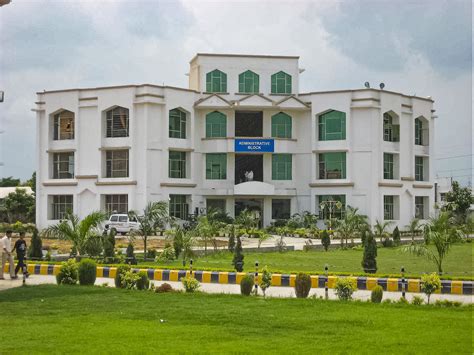 nursing college in meerut