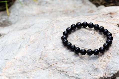 obsidian bracelet meaning